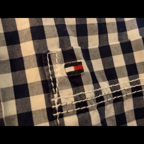 Tommy Hilfigur Boys Button Down plaid shirt-Navy /white - Picture 5 of 10
